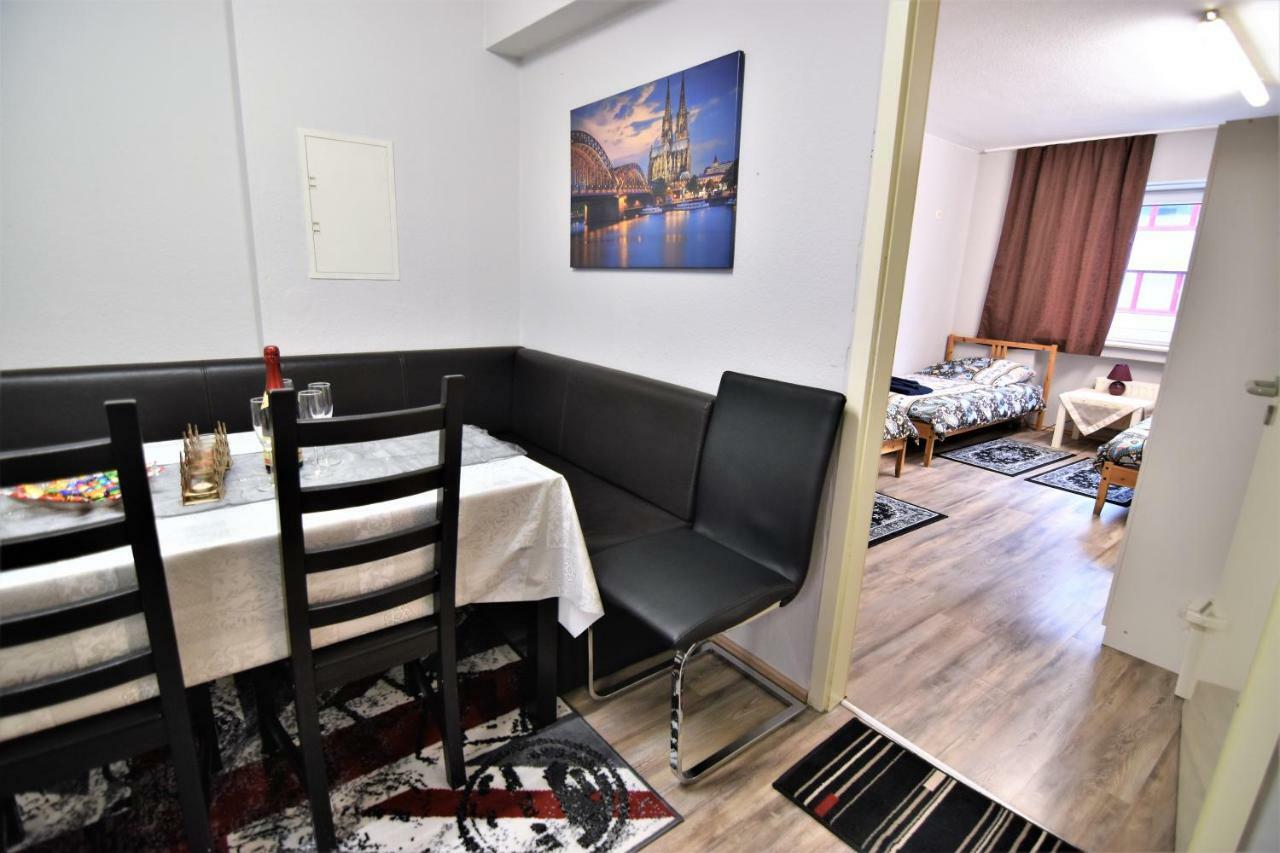 Apartment Koeln-Muelheim Cologne Exterior photo