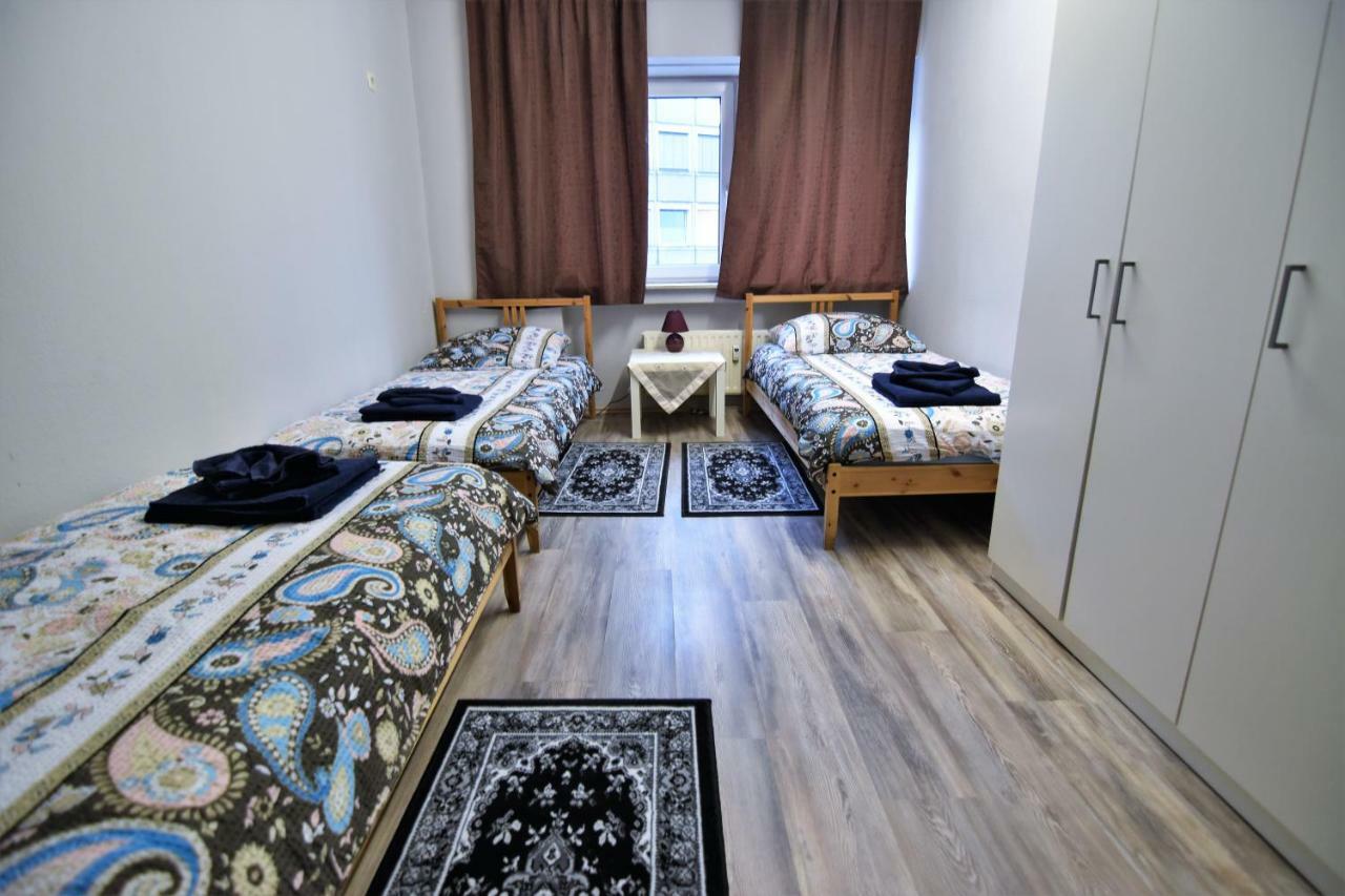 Apartment Koeln-Muelheim Cologne Exterior photo