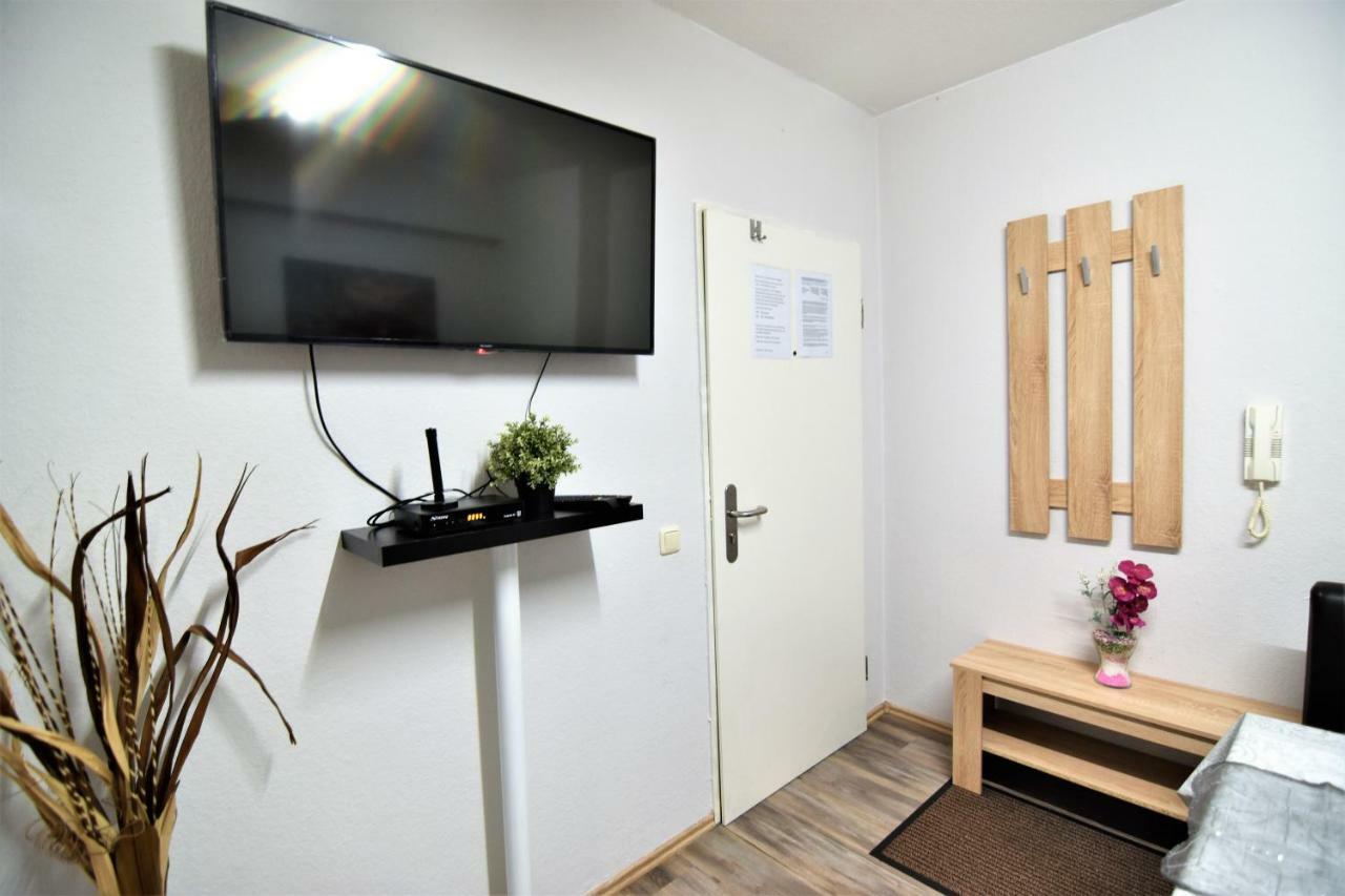 Apartment Koeln-Muelheim Cologne Exterior photo